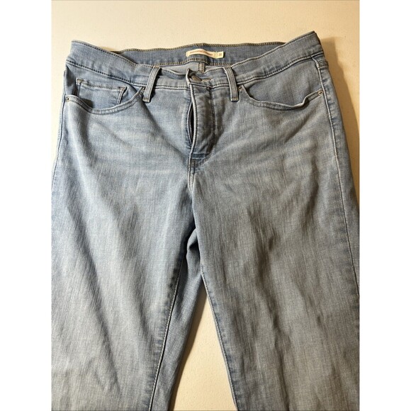 Levi's Denim - Levi's 314 Shaping Straight Denim Jeans Women's Size 31 Blue Mid Rise Light Wash